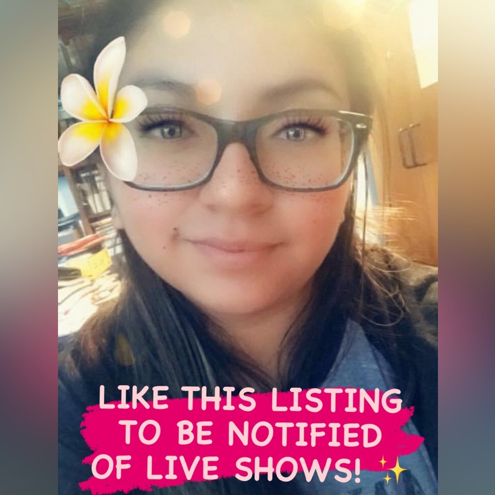 ✨Tracym_13 is LIVE✨
